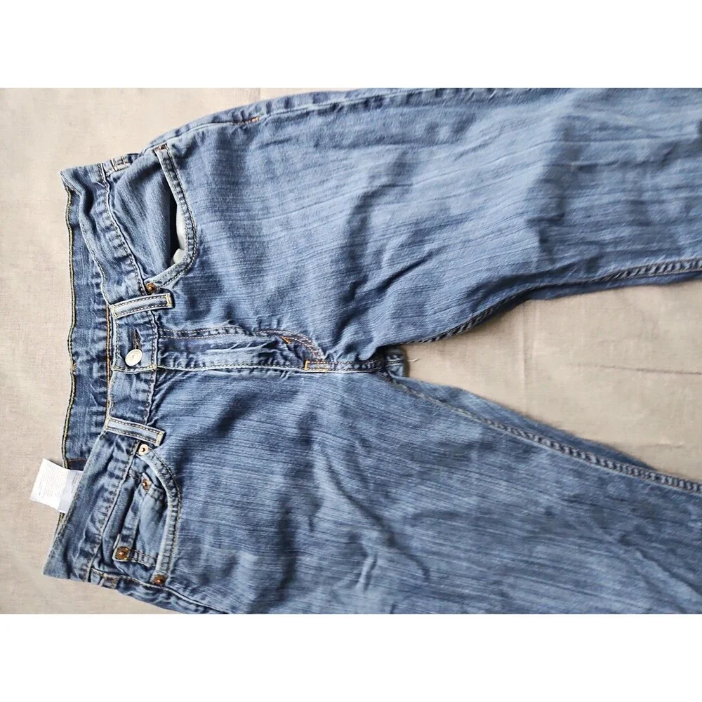 Levis 514 Jeans Mens Size 32 x 32 Relaxed Fit Straight Leg Stretch Denim